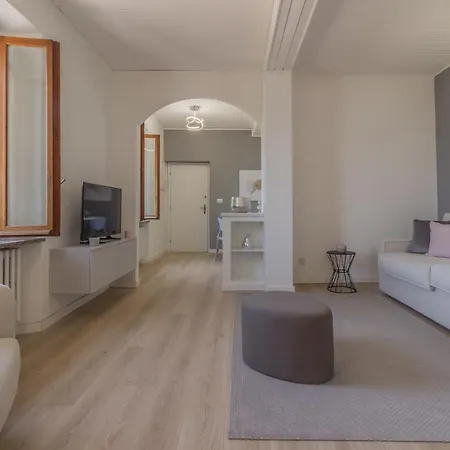 Bellevue Tatil Evi Varenna