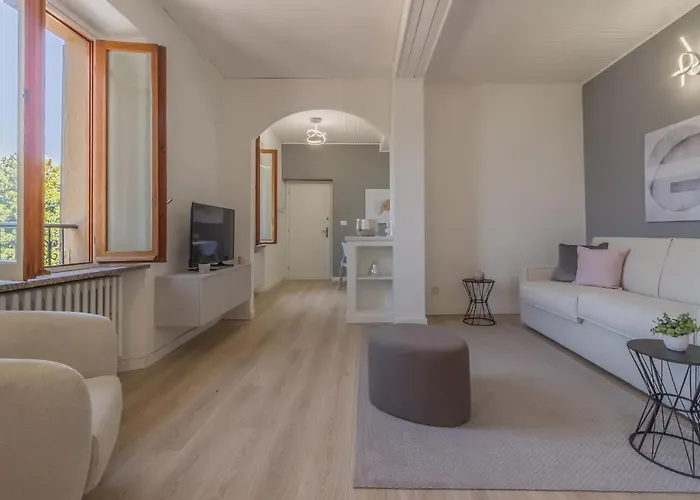 Bellevue Semesterbostad Varenna